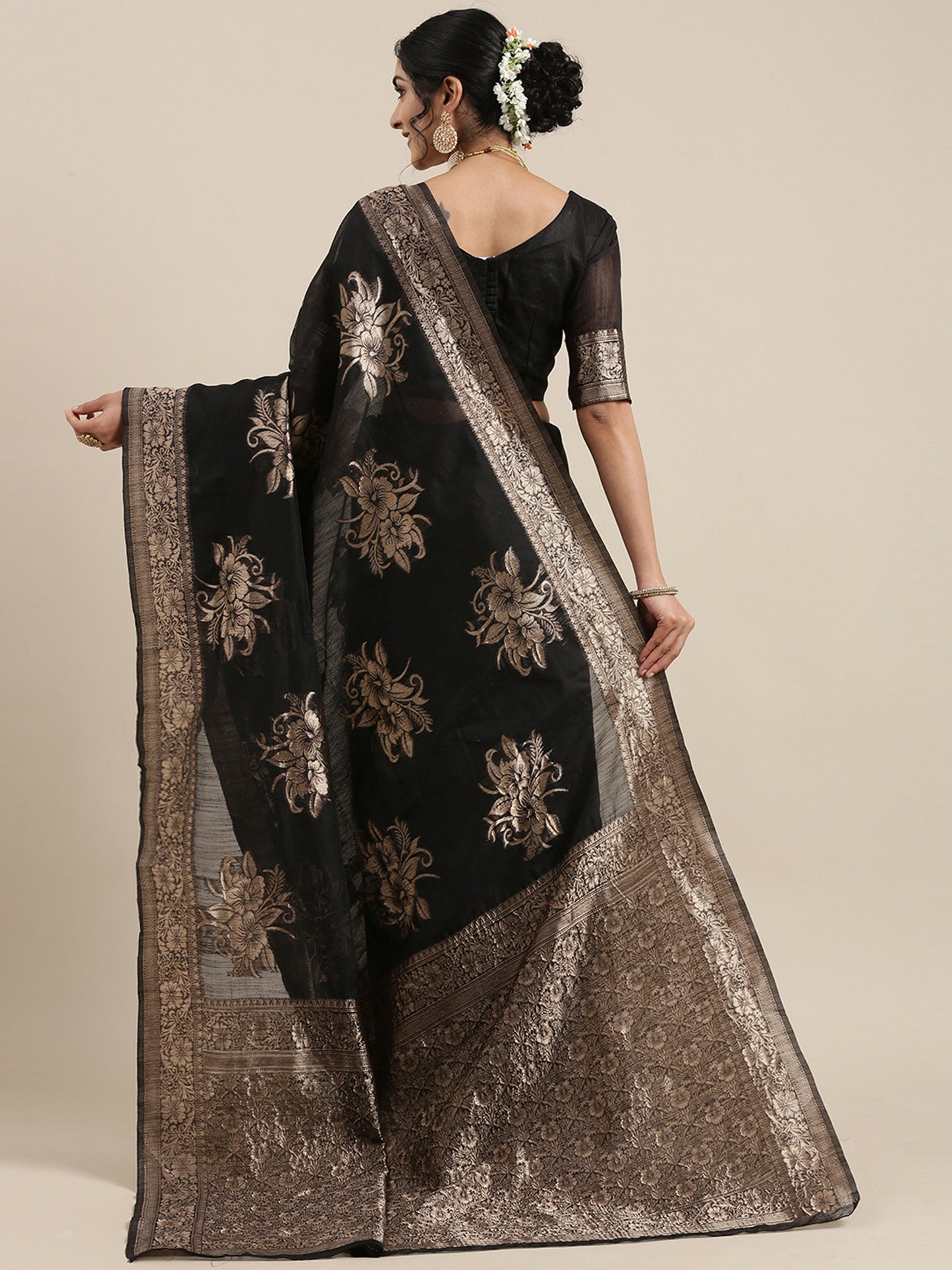 Women’s Banarasi Linen Black Floral Woven Design Woven Saree With Black Solid Blouse Piece
