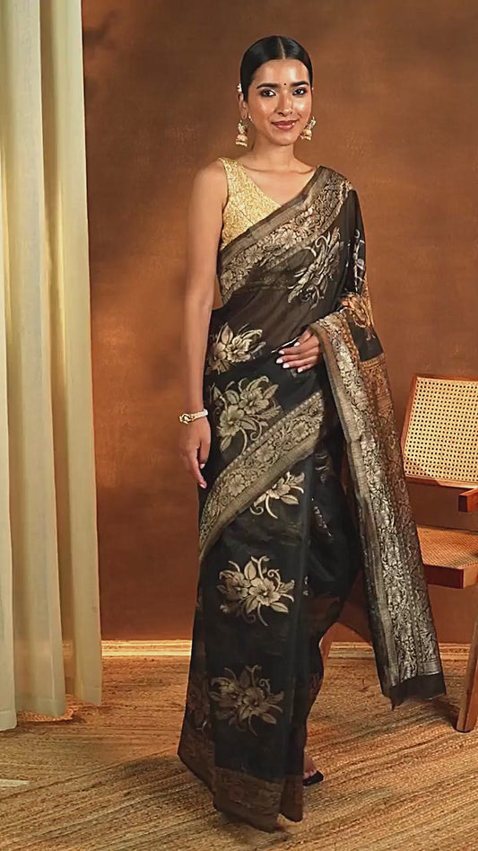 Women’s Banarasi Linen Black Floral Woven Design Woven Saree With Black Solid Blouse Piece
